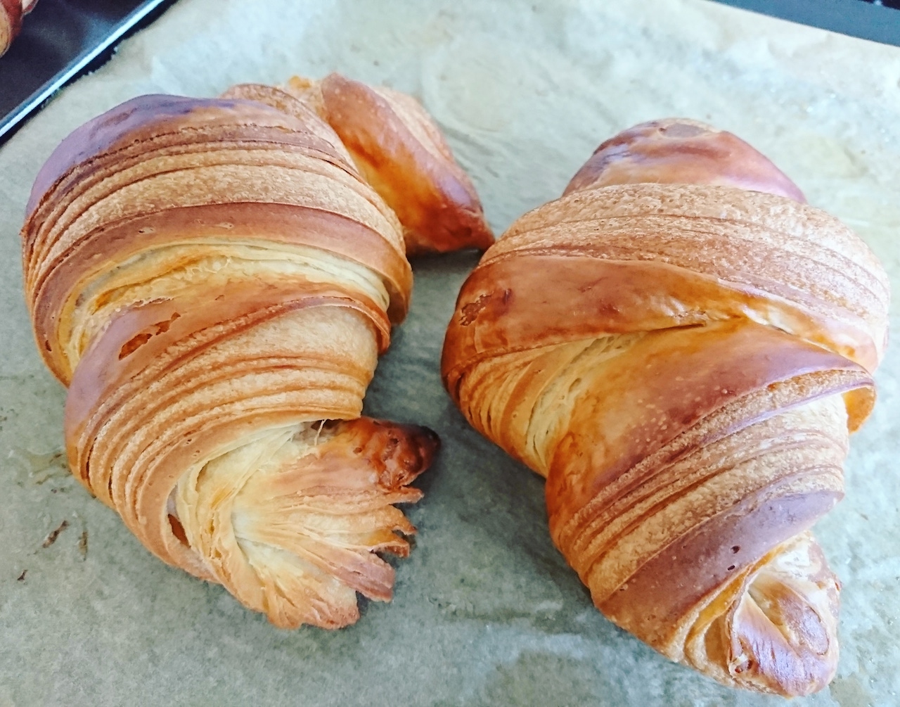 Comment faire ses croissants pur beurre soimême Laet's bake it